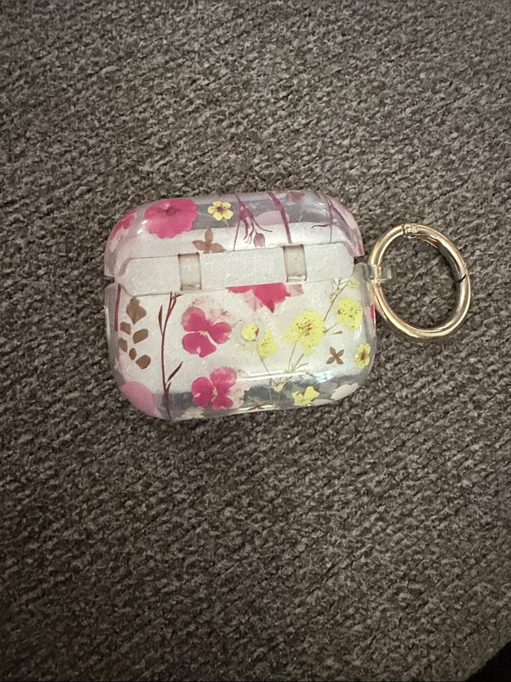Apple AirPods Pro 3rd Generation Silicone Case with Clip -Floral